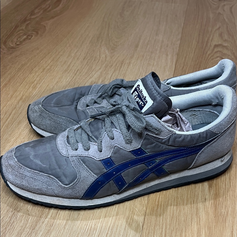 Onitsuka Tiger by Asics Sneakers sz 11